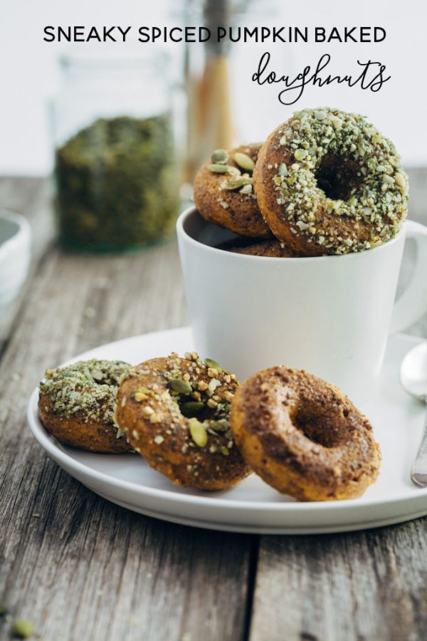 sneaky pumpkin spice baked doughnuts 1