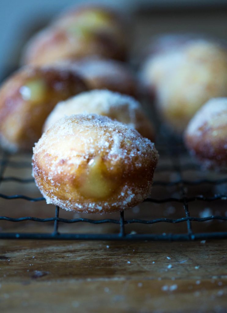 With a sticky and tart lemon filling, these homemade Vegan Lemon Curd Doughnuts are a gorgeous treat for everyone in the family.