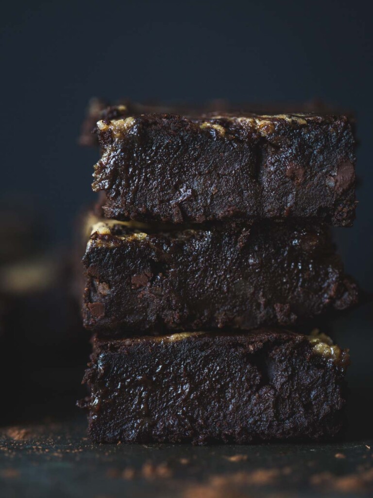 tahini caramel black bean brownies (gf, v, nf)