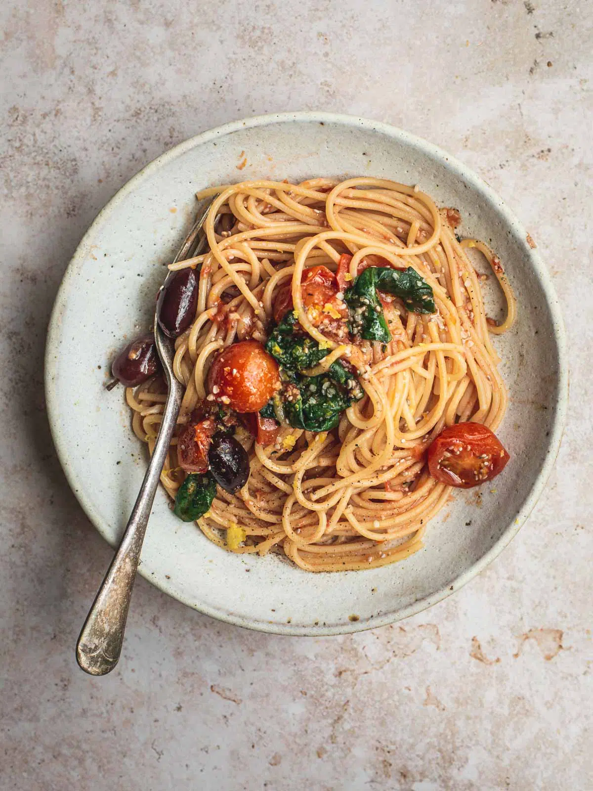 A bowl of tomato spaghetti.