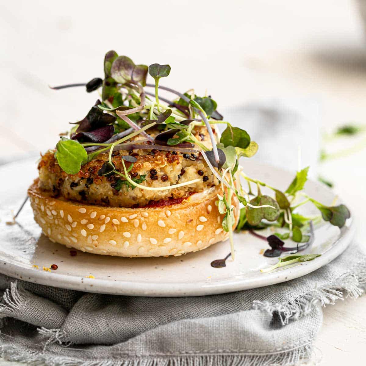 Crispy Quinoa Cauliflower Burgers My Goodness Kitchen
