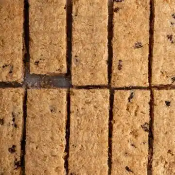 Oat Slice cut into bars.